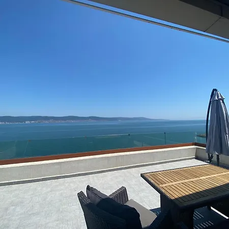 Apartment Paradiso 'в' 607 Large Luxury Nesebar
