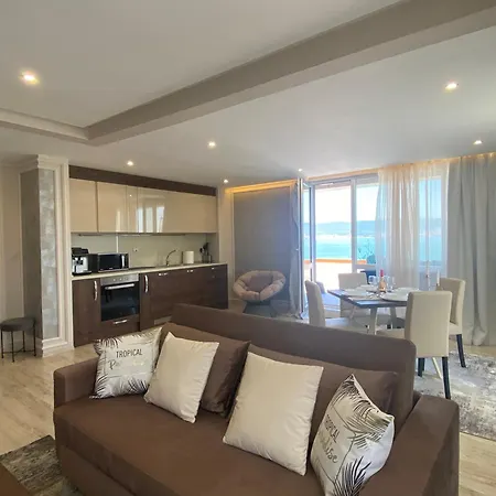 Paradiso 'в' 607 Large Luxury * Nesebar