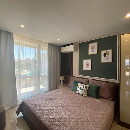 Paradiso 'в' 607 Large Luxury Διαμέρισμα *