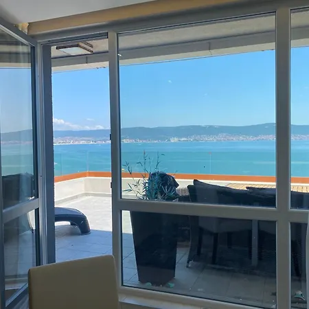 Paradiso 'в' 607 Large Luxury * Νεσέμπαρ