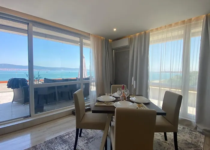 Paradiso 'в' 607 Large Luxury * Несебър