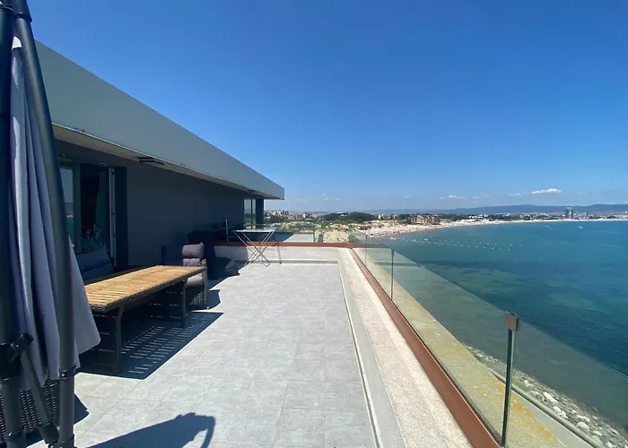 Paradiso 'в' 607 Large Luxury Апартамент *