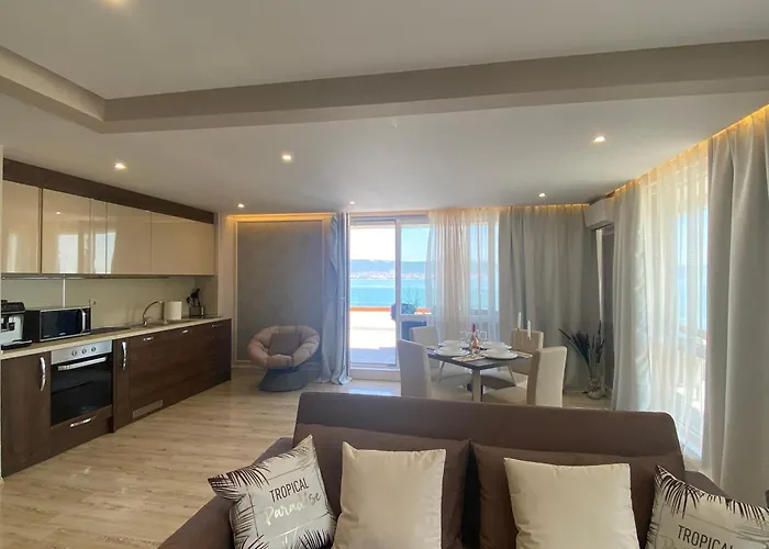 Paradiso 'в' 607 Large Luxury Appartement
