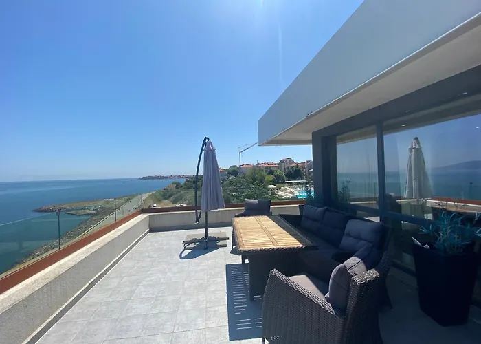 Paradiso 'в' 607 Large Luxury Appartement Nessebar